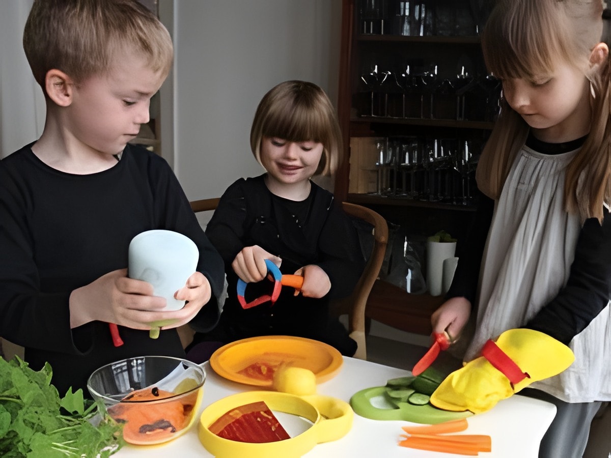 Kitchen Kids – 3
